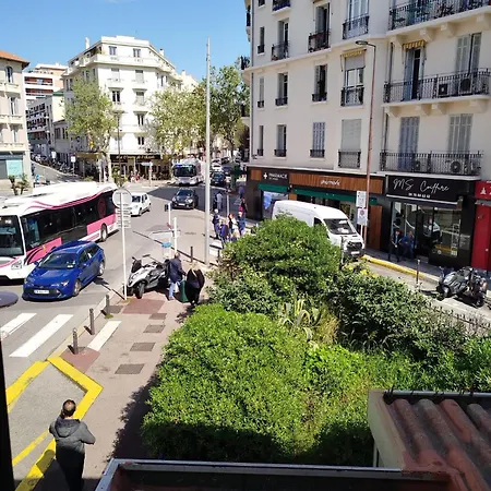 Plein Sud - Moderne Avec Mezzanine- Hyper Centre - Proche Port * Antibes